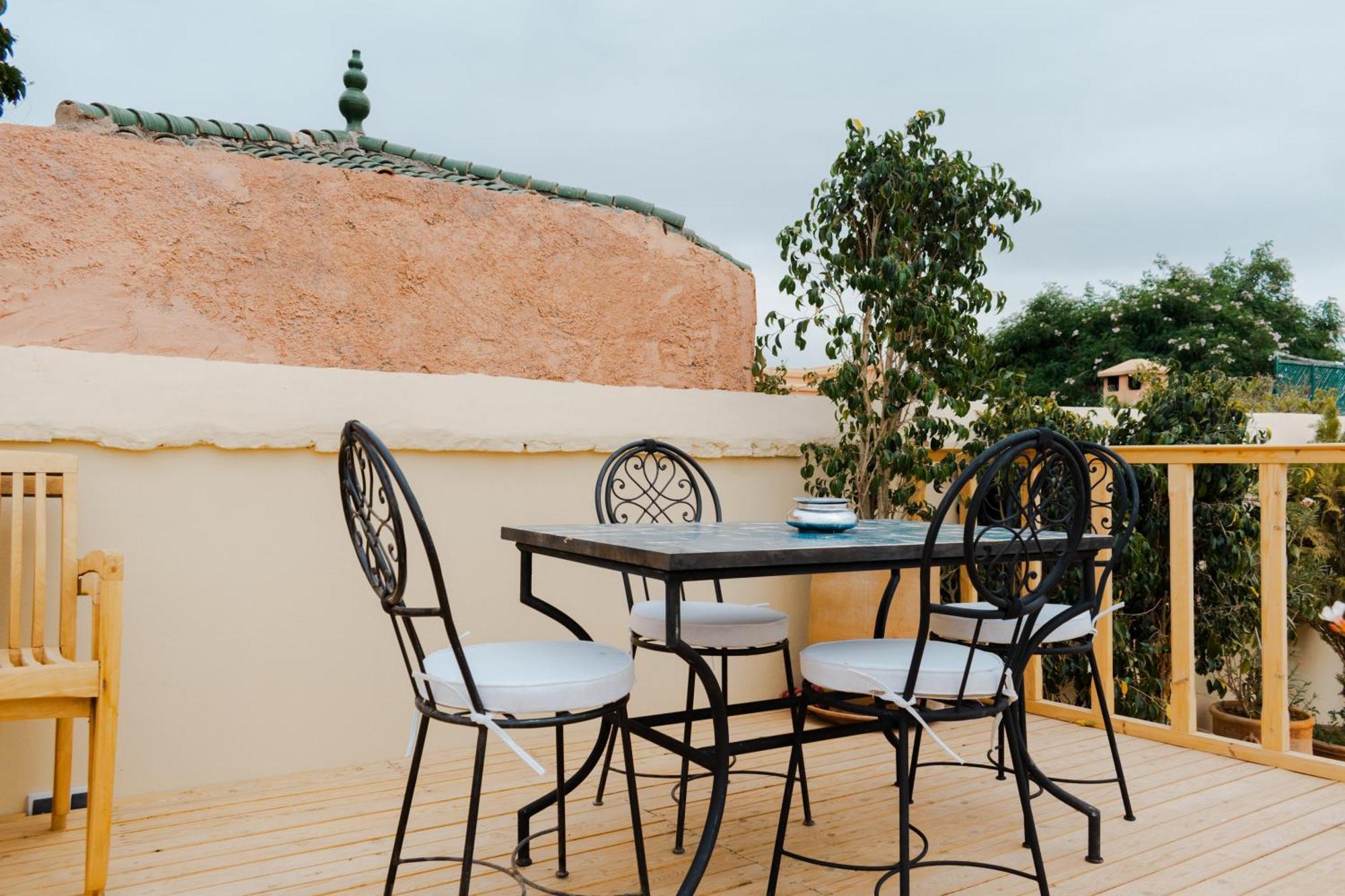 Boutique Hotel La Maison Darts Et Medicine Марракеш Экстерьер фото